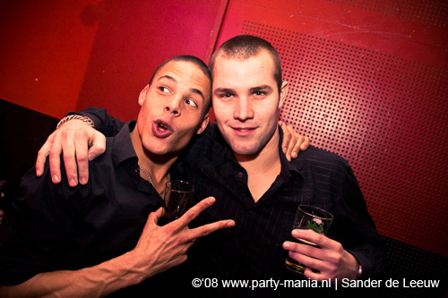 081130_096_glitterclub_partymania