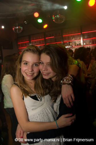 081212_044_fris_partymania