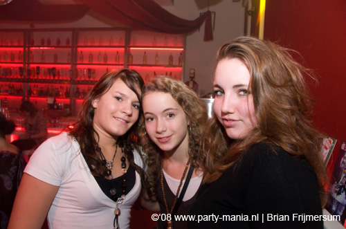 081212_063_fris_partymania