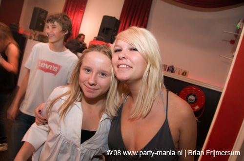 081212_066_fris_partymania