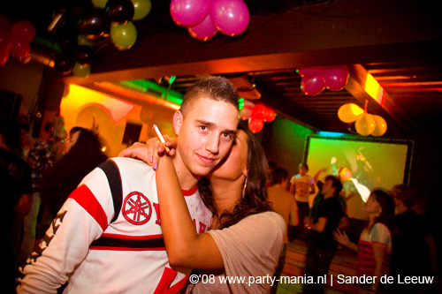 081213_092_onefour_partymania