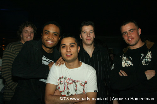 081218_0081_xxlmas_partymania