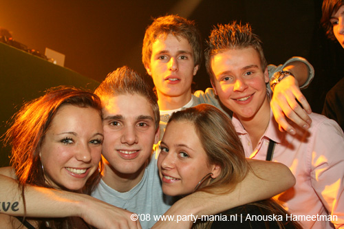 081218_0085_xxlmas_partymania