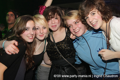 081218_082_xxlmas_partymania