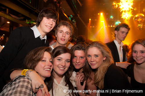 081218_057_xxlmas_partymania