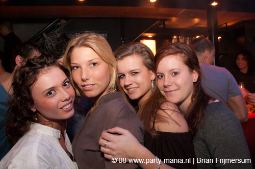 081218_070_xxlmas_partymania