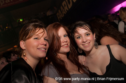 081218_085_xxlmas_partymania