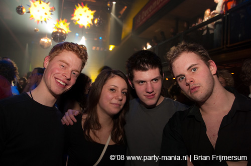 081218_126_xxlmas_partymania