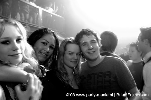 081218_131_xxlmas_partymania