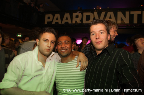 081218_132_xxlmas_partymania