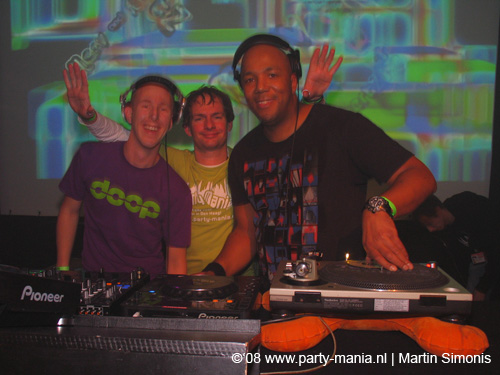 081218_113_xxlmas_partymania