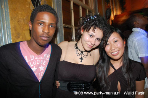 081219_084_havana_partymania