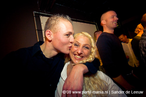 081223_035_mellow_moods_partymania