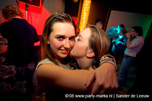 081223_071_mellow_moods_partymania