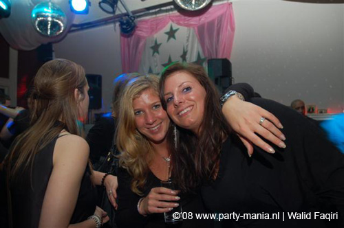 081224_032_le_paris_partymania