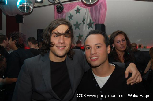 081224_033_le_paris_partymania