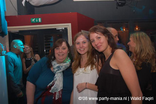 081224_036_le_paris_partymania