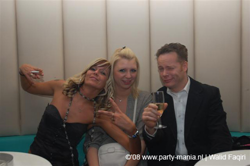 081224_052_le_paris_partymania