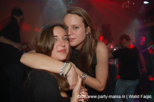 081224_069_le_paris_partymania