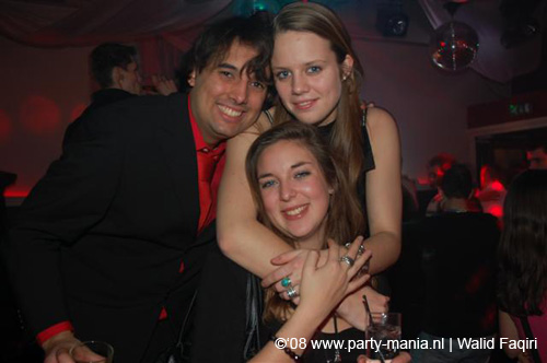 081224_070_le_paris_partymania