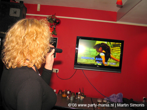 081224_102_singalong_mondriaan_partymania