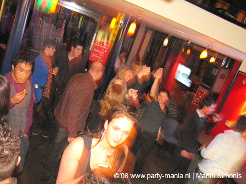 081224_125_singalong_mondriaan_partymania