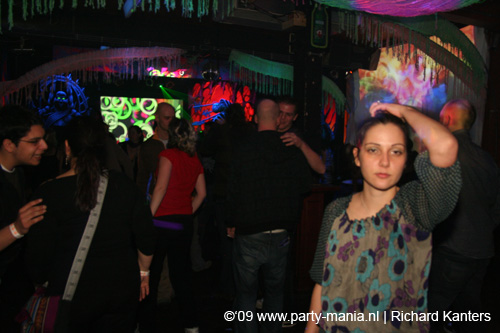 081231_070_shutupanddance_partymania