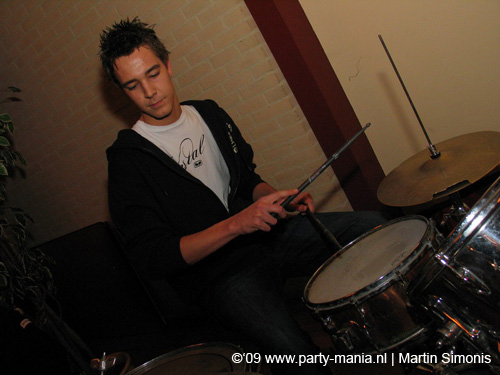 090128_135_mondriaan_partymania