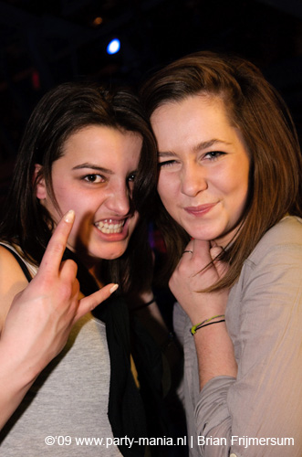 090214_069_los_partymania