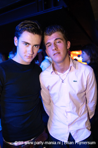 090214_096_los_partymania