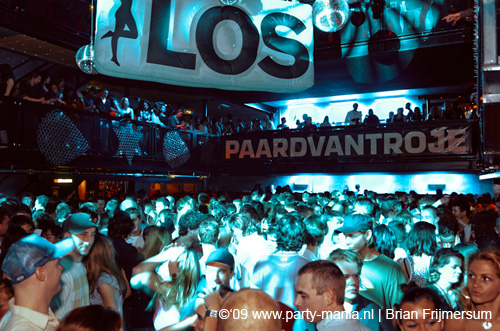 090214_148_los_partymania