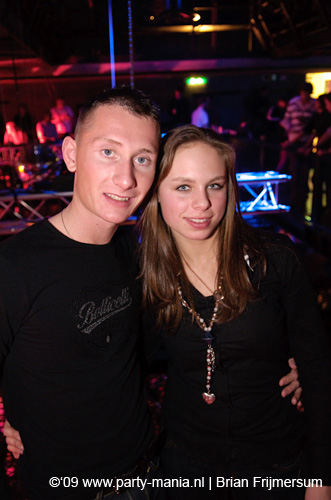 090214_171_los_partymania