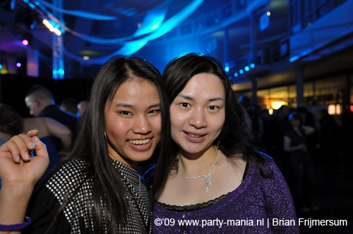 090220_115_connected_partymania