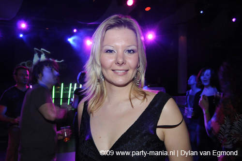 090220_113_connected_partymania