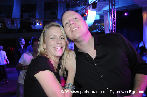 090220_124_connected_partymania