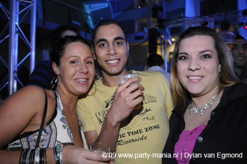 090220_152_connected_partymania