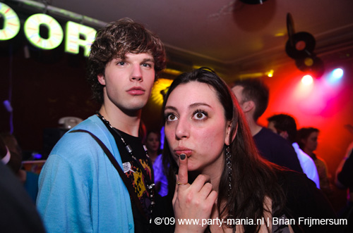 090221_068_gestoord_partymania