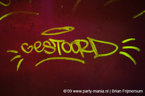 090221_076_gestoord_partymania