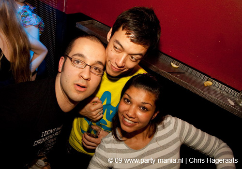 090328_072_onefour_partymania