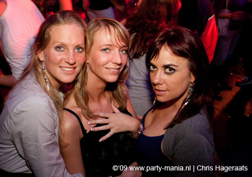 090328_084_onefour_partymania