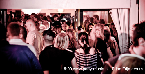 090404_114_los_partymania