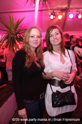 090404_120_los_partymania