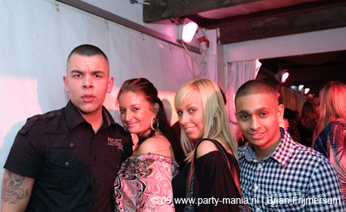 090404_134_los_partymania