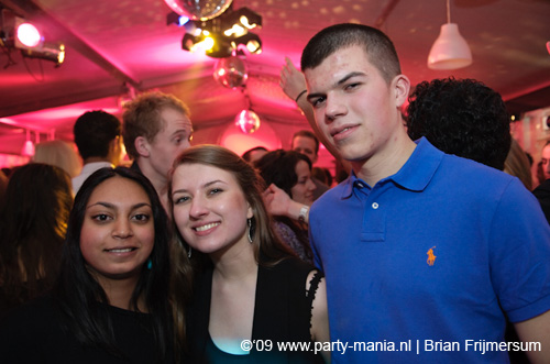 090404_199_los_partymania