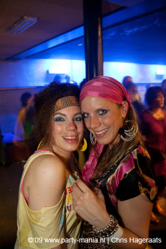 090410_074_glitterclub_partymania