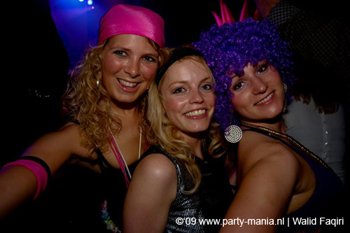 090410_121_glitterclub_partymania