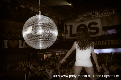 090412_075_los_partymania