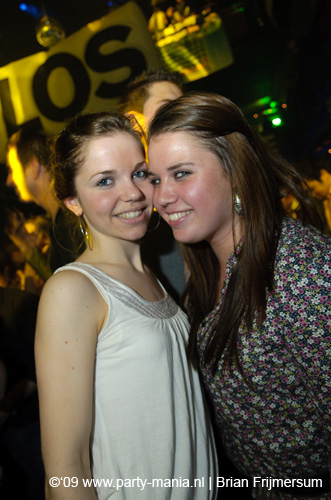 090412_136_los_partymania