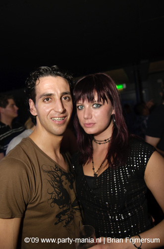 090412_145_los_partymania