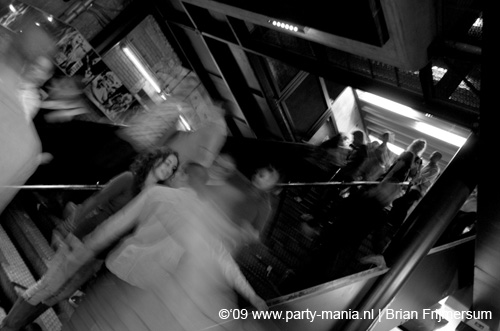 090412_149_los_partymania